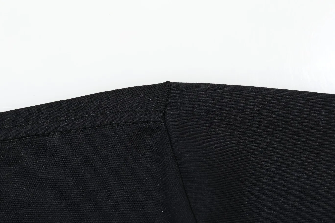Arcteryx Cormac Series Logo LS T Same Style ✅ Size：XS S M L Black White